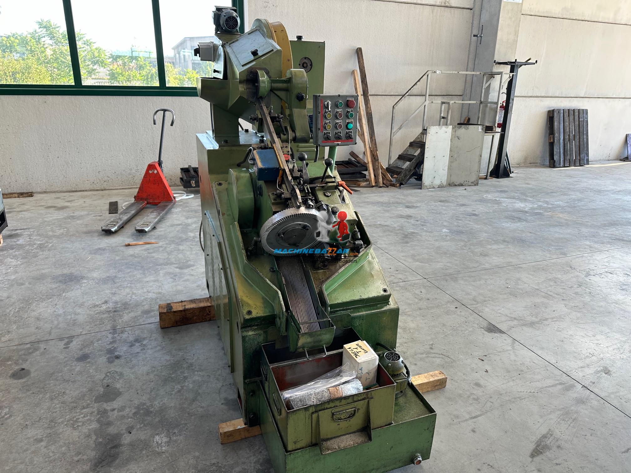 M6 X 70 Omega High  Speed head slotting machine 